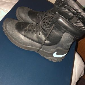Nike boots